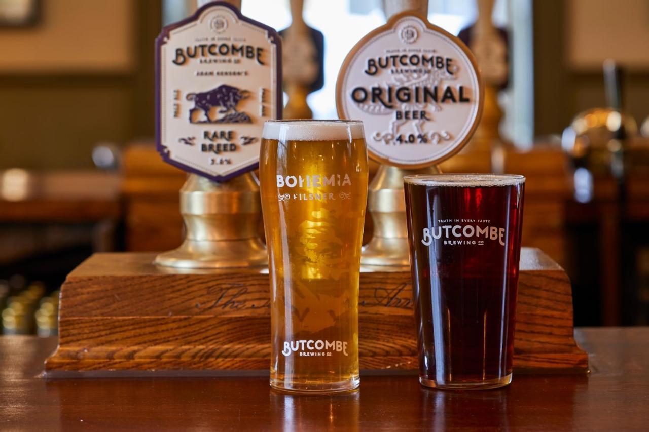 科斯罕 梅休因阿姆斯宾馆酒店 外观 照片 Butcombe beer